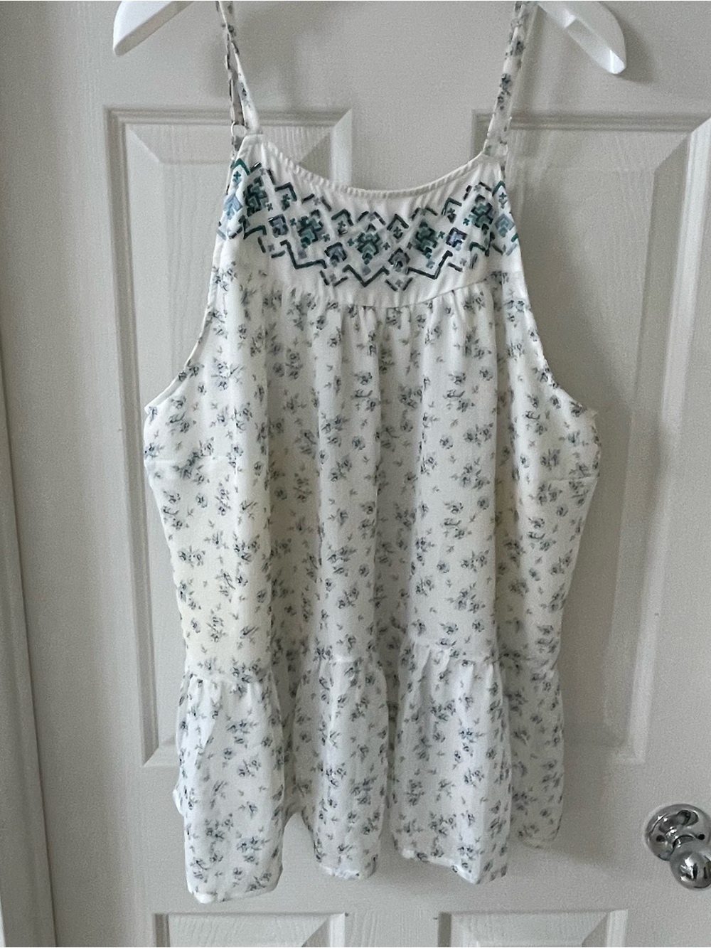 torrid Cream Floral Embroidered Peplum Camisole